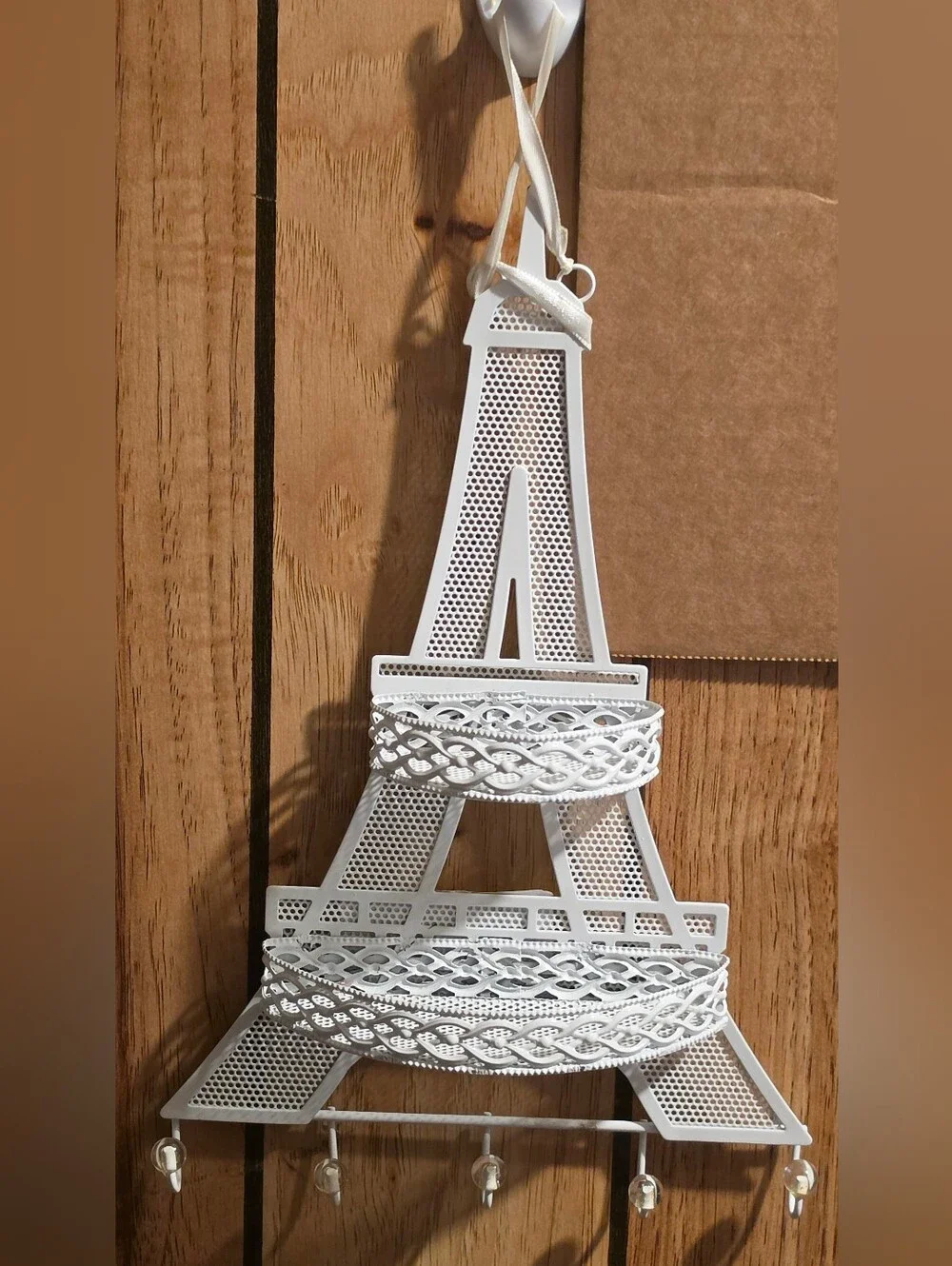 EUC White Metal Eiffel Tower Wall Hanging Jewelry Holder
